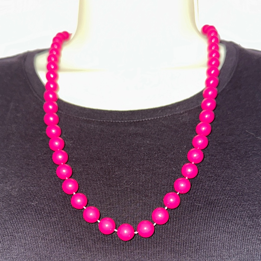 Vintage NWT Regalia Brand Pink Beaded Necklace